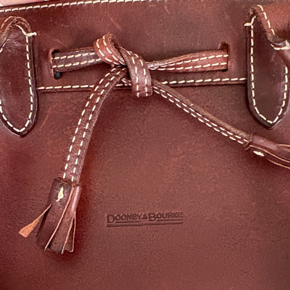 Rare Find - vintage Dooney&Bourke - Picture 2 of 13